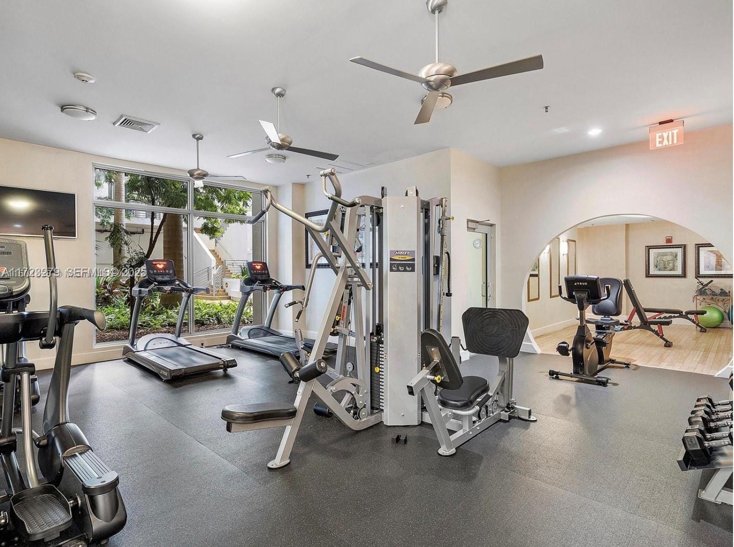 1830 Radius Drive 421, Hollywood, FL 33020 photo 13