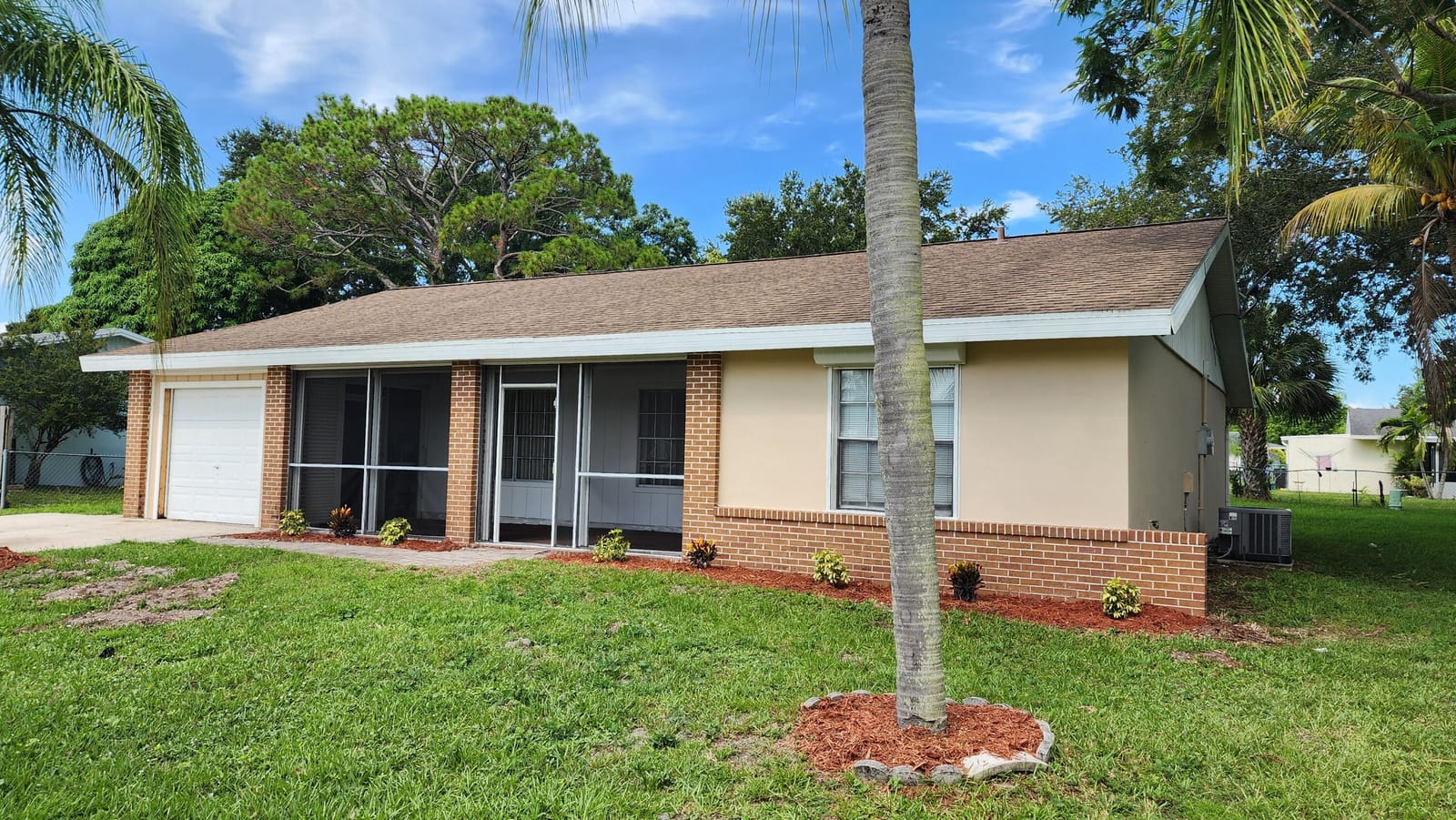 342 NE Surrey Street, Port St. Lucie, FL 34983 photo 1