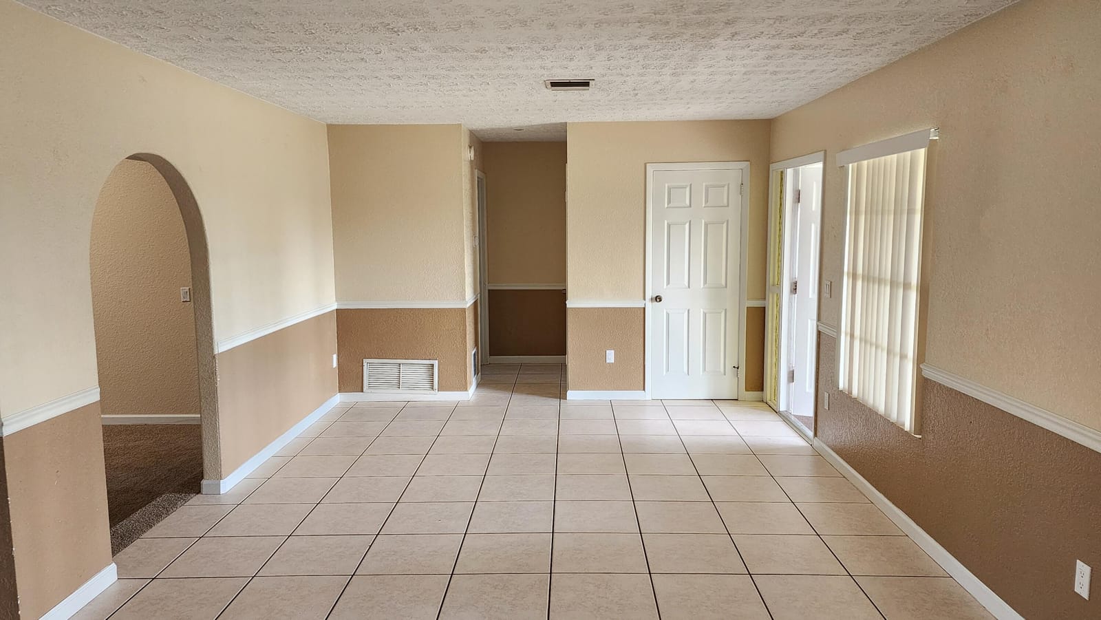 342 NE Surrey Street, Port St. Lucie, FL 34983 photo 5