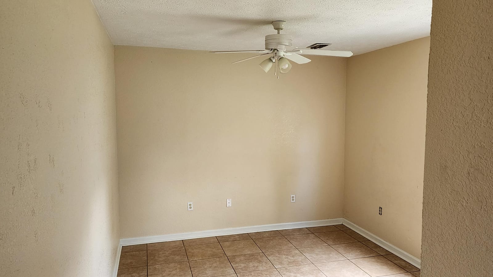 342 NE Surrey Street, Port St. Lucie, FL 34983 photo 7