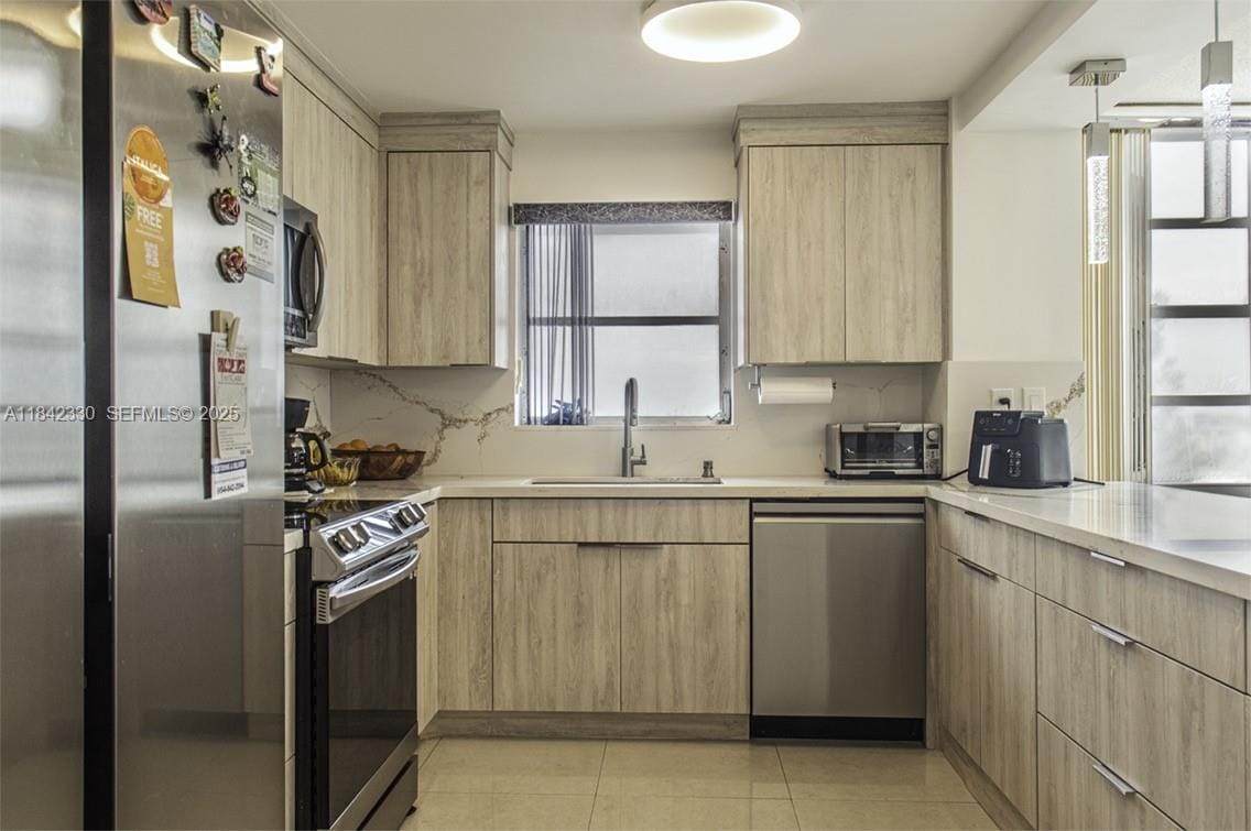 2780 NE 183rd Street 1001 — photo 9
