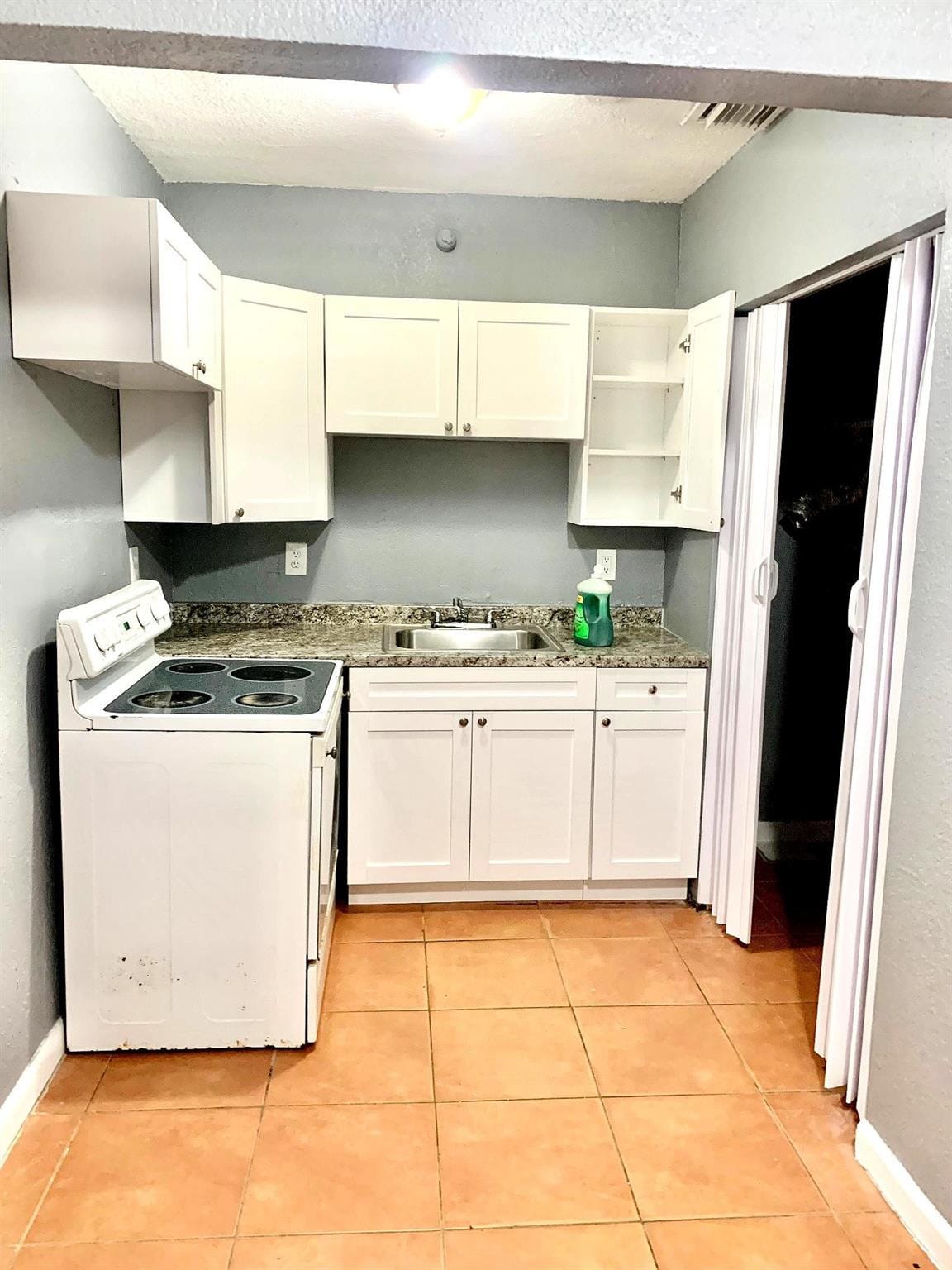 8125 NW 6th Avenue, Miami, FL 33150 photo 14