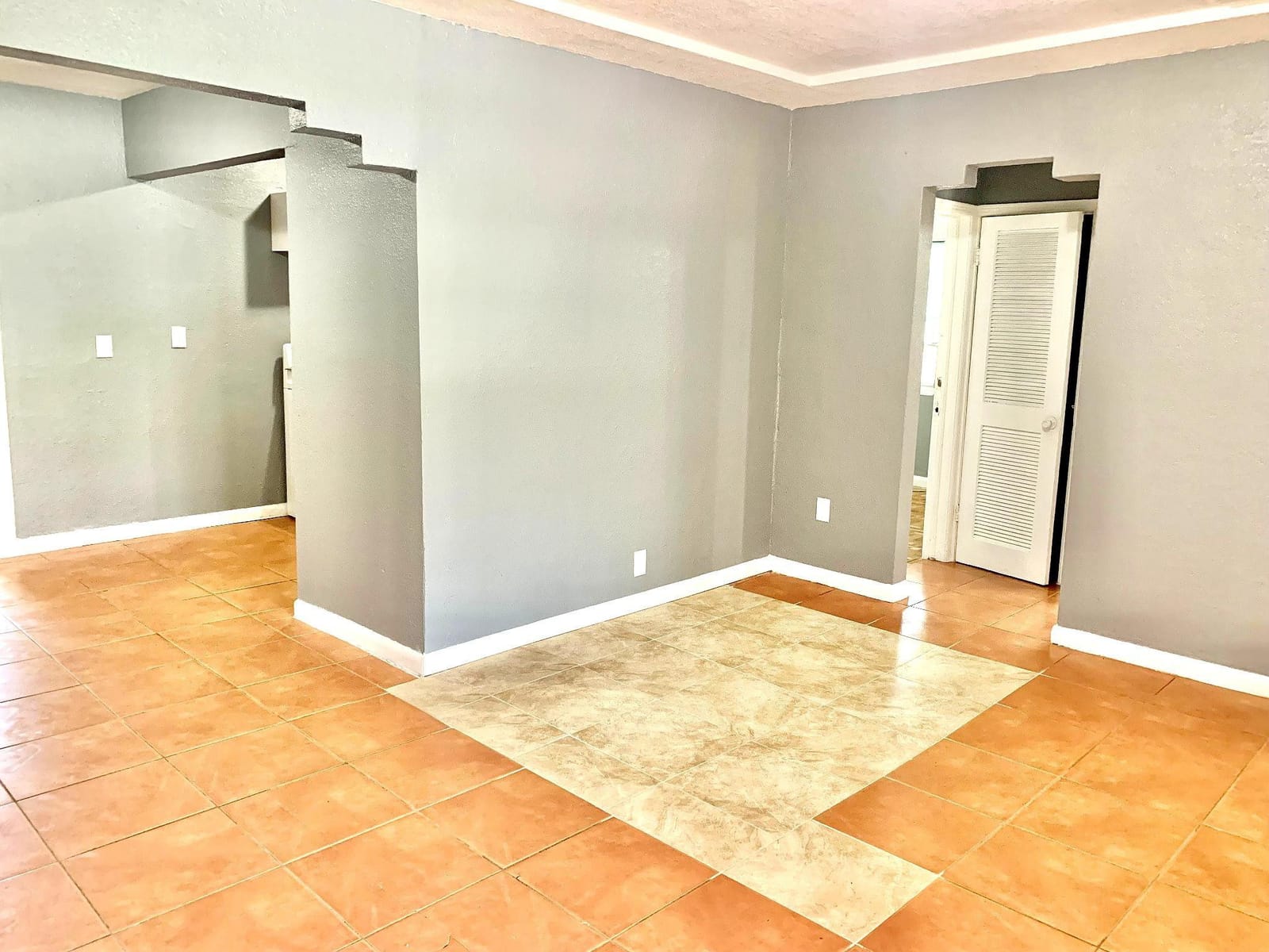 8125 NW 6th Avenue — photo 6