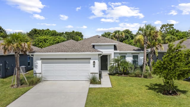 3705 Bennington Lane, sold in Carriage Pointe Estates, Fort Pierce, FL