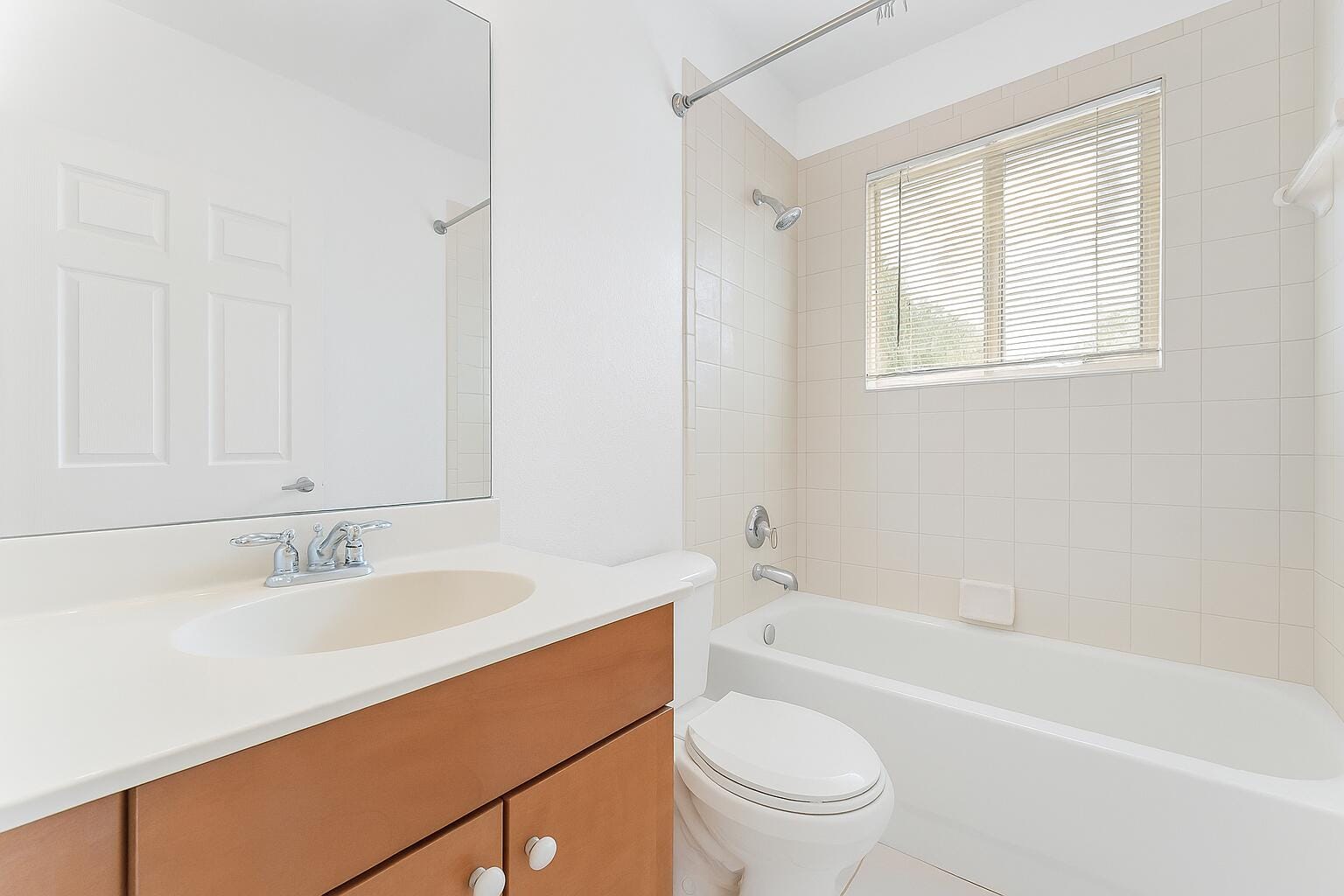 1955 Hibiscus Lane, Riviera Beach, FL 33404 photo 20