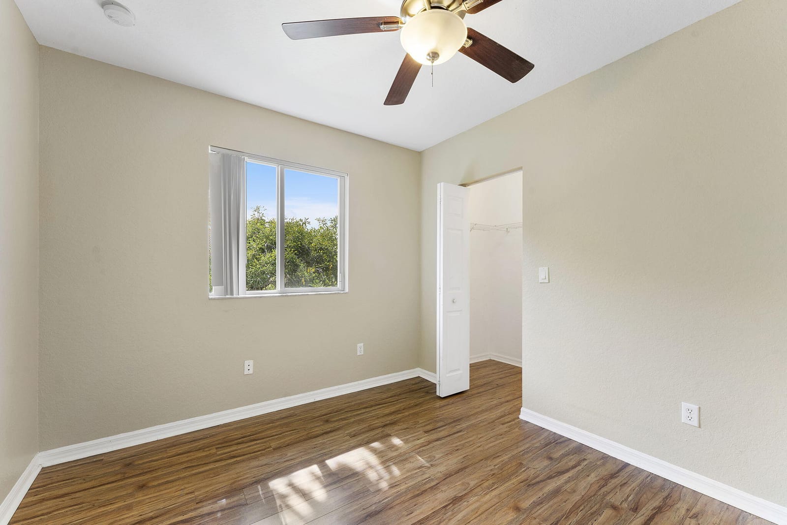 1955 Hibiscus Lane, Riviera Beach, FL 33404 photo 23