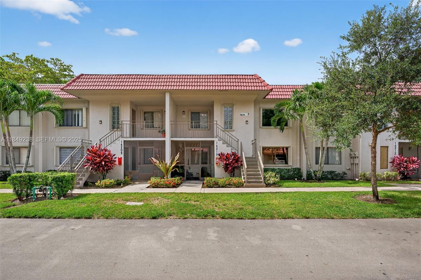 16210 Laurel Drive 203, Weston, FL 33326