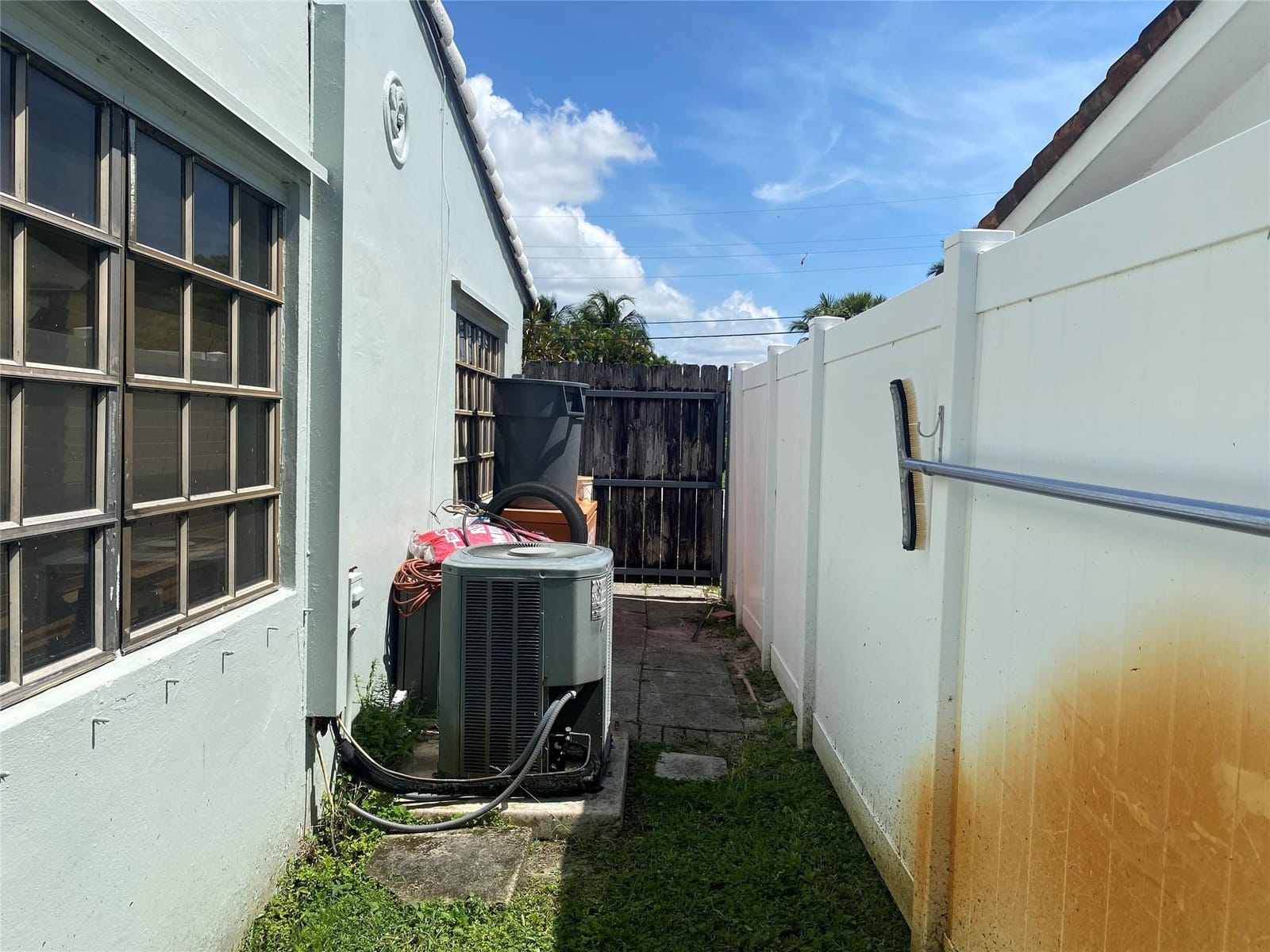 38 NE 29th Street, Wilton Manors, FL 33334 photo 14