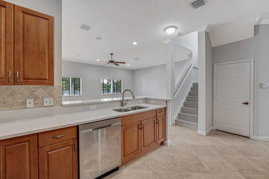 2704 Treasure Cove Circle, Dania Beach, FL 33312 photo 16