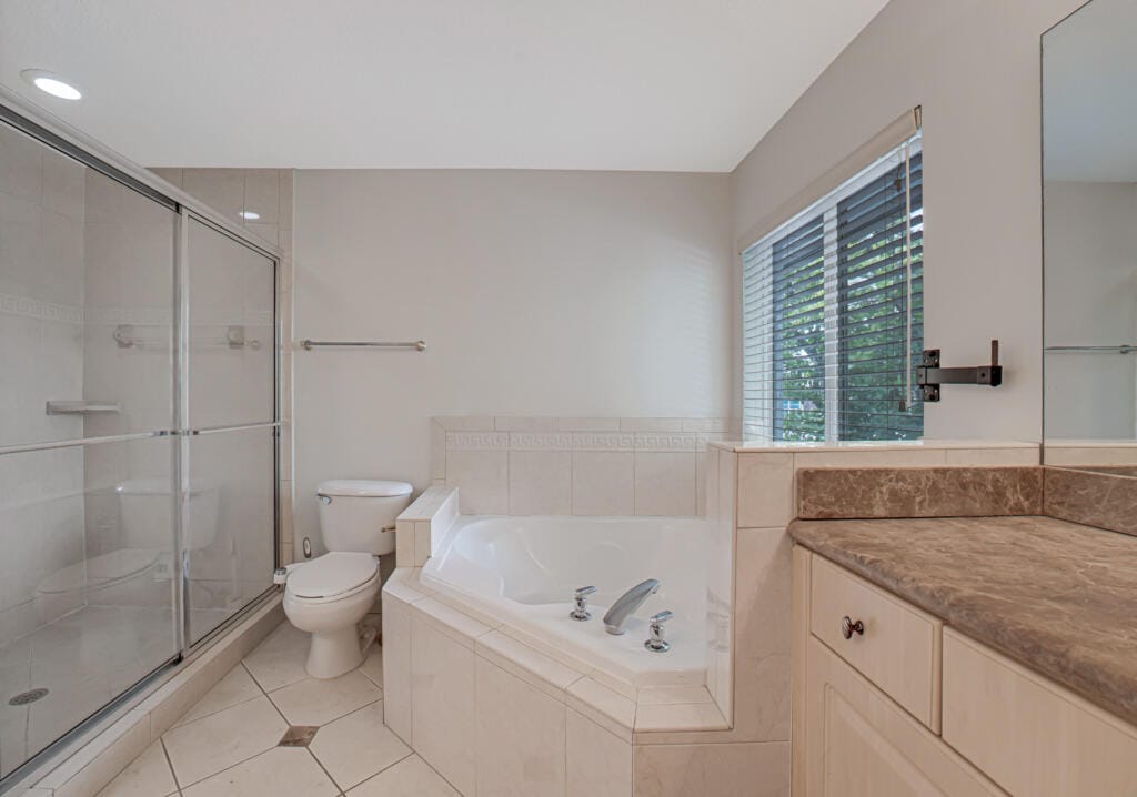 2704 Treasure Cove Circle, Dania Beach, FL 33312 photo 23