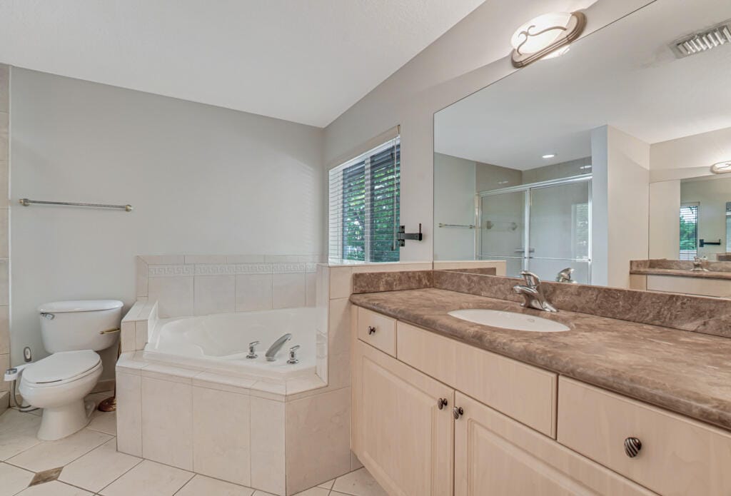 2704 Treasure Cove Circle, Dania Beach, FL 33312 photo 24