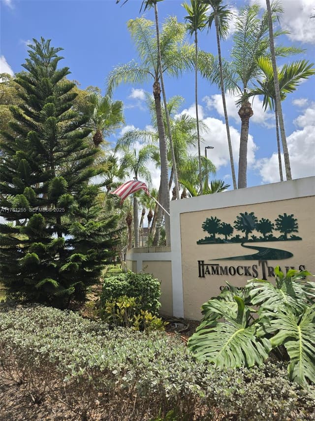 15290 SW 106th Lane 316, sold in Hammocks Trails Condo, Miami, FL