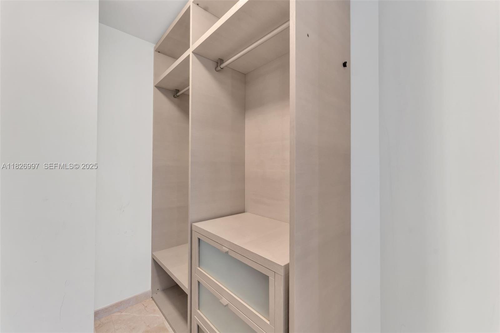 88 SW 7th Street 2107, Miami, FL 33130 photo 29