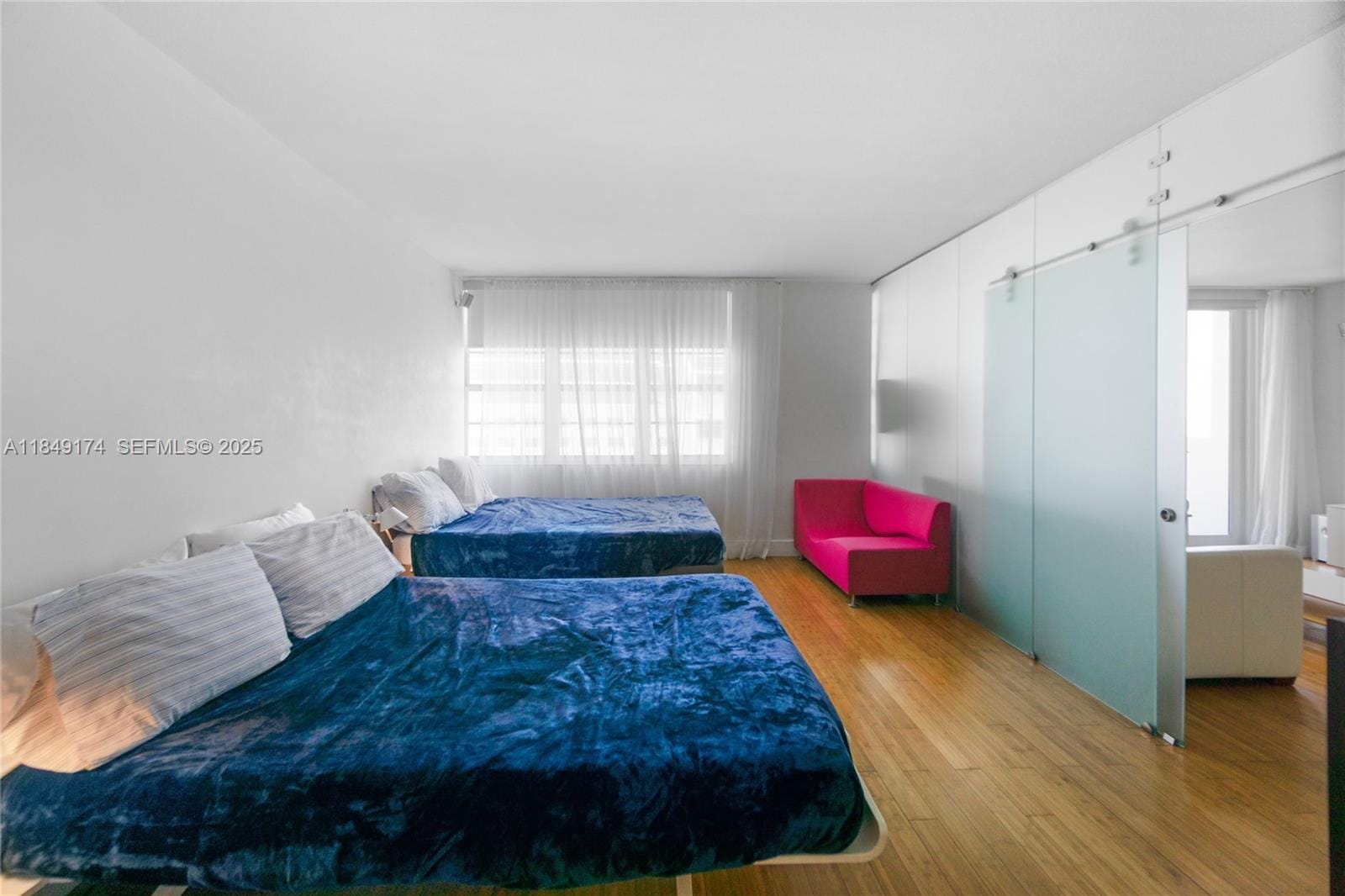 100 Lincoln Road 923 — photo 12