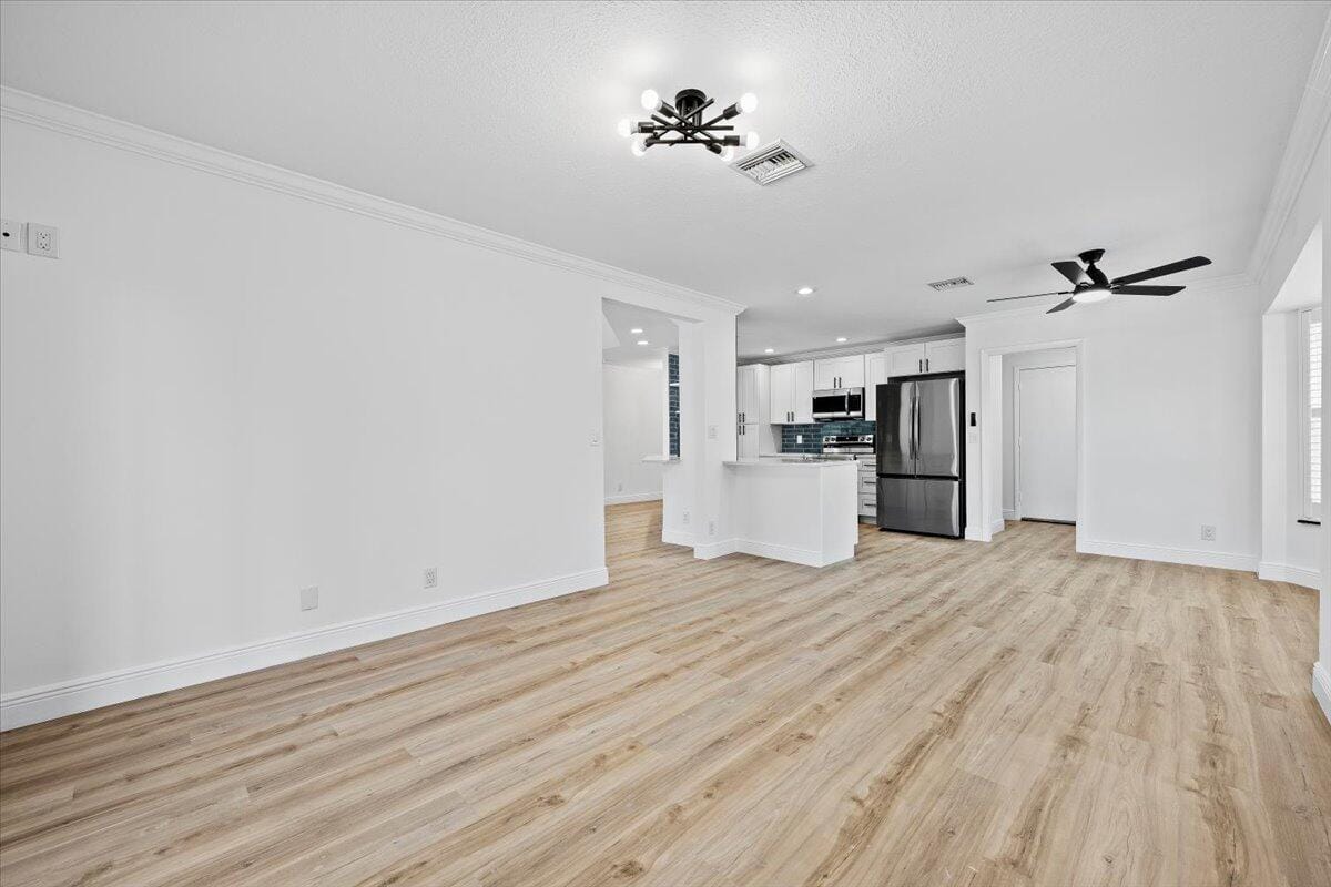 8751 Sand Lake Court, Lake Worth, FL 33467 photo 7