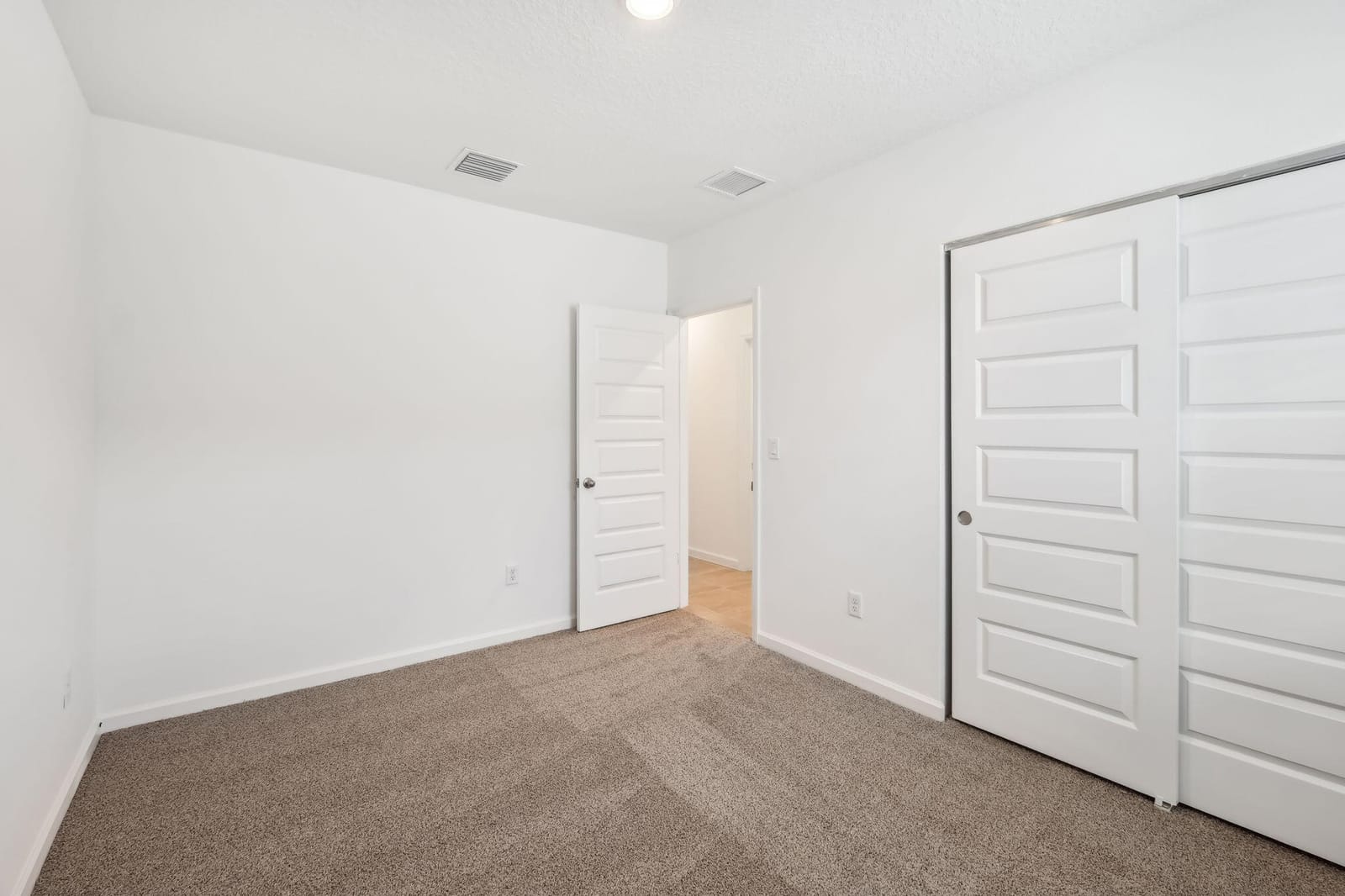5414 Hampton Park Circle, Vero Beach, FL 32966 photo 18
