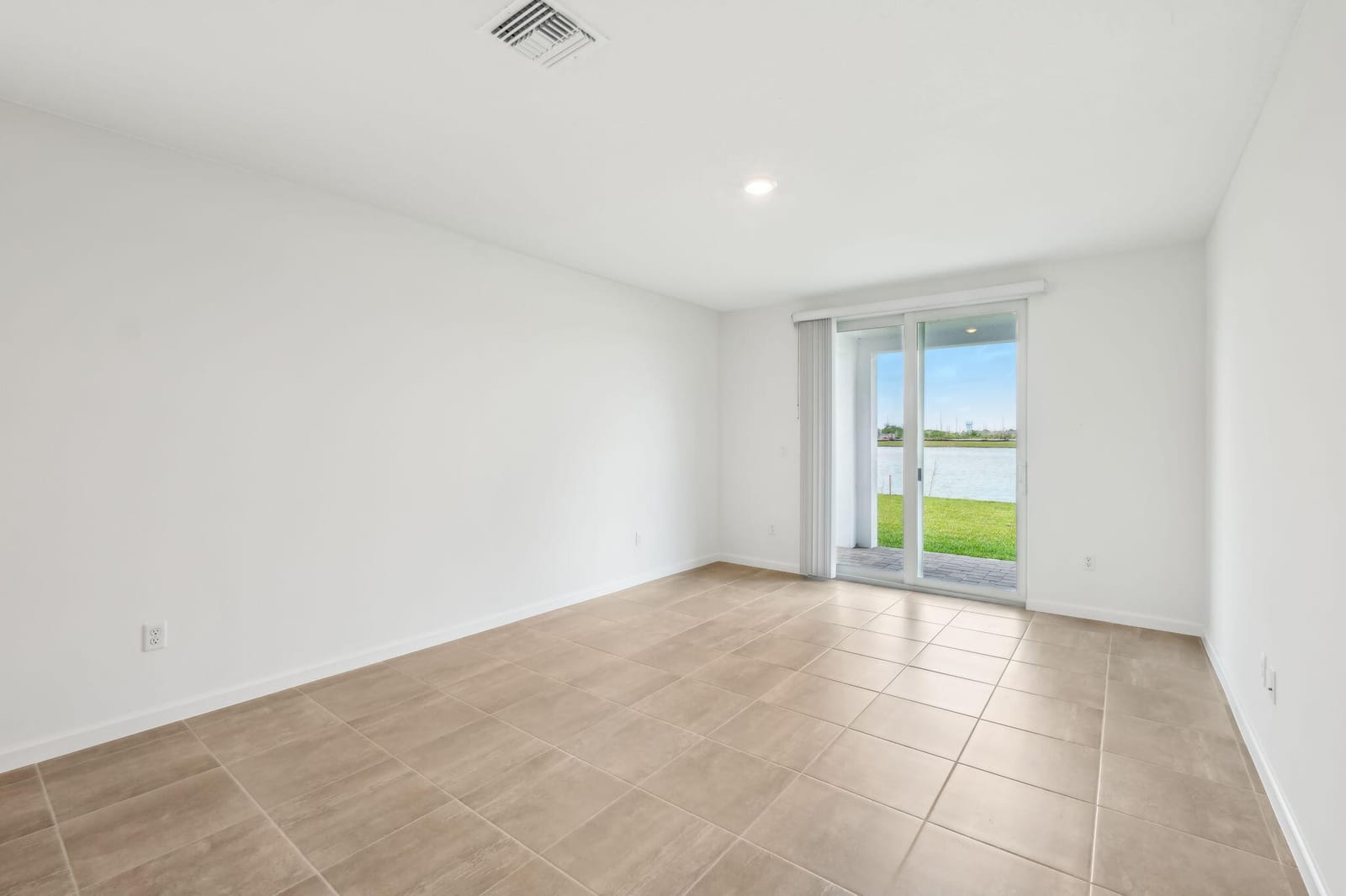 5414 Hampton Park Circle — photo 9