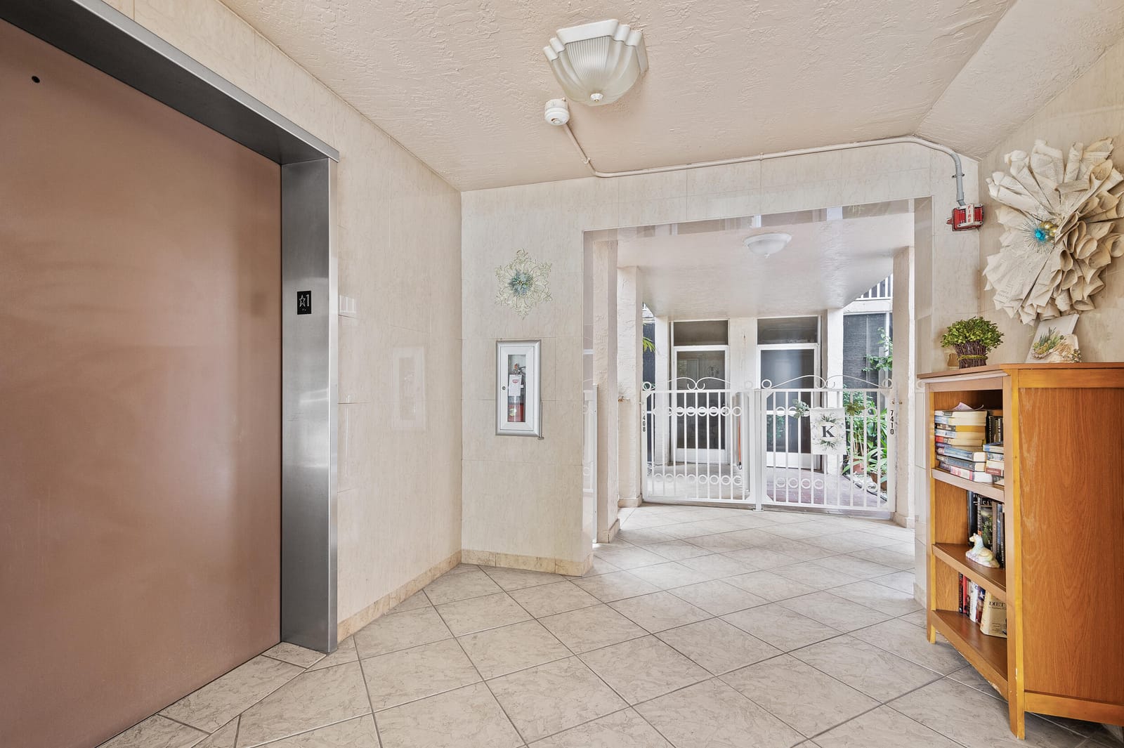 7450 Trent Drive 302, Tamarac, FL 33321 photo 24