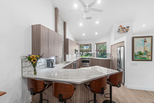 17557 Ashbourne B Way B, Boca Raton, FL 33496