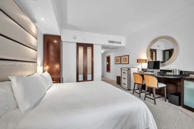 4391 Collins Avenue 918, Fontainebleau Iii Ocean C, Miami Beach, FL