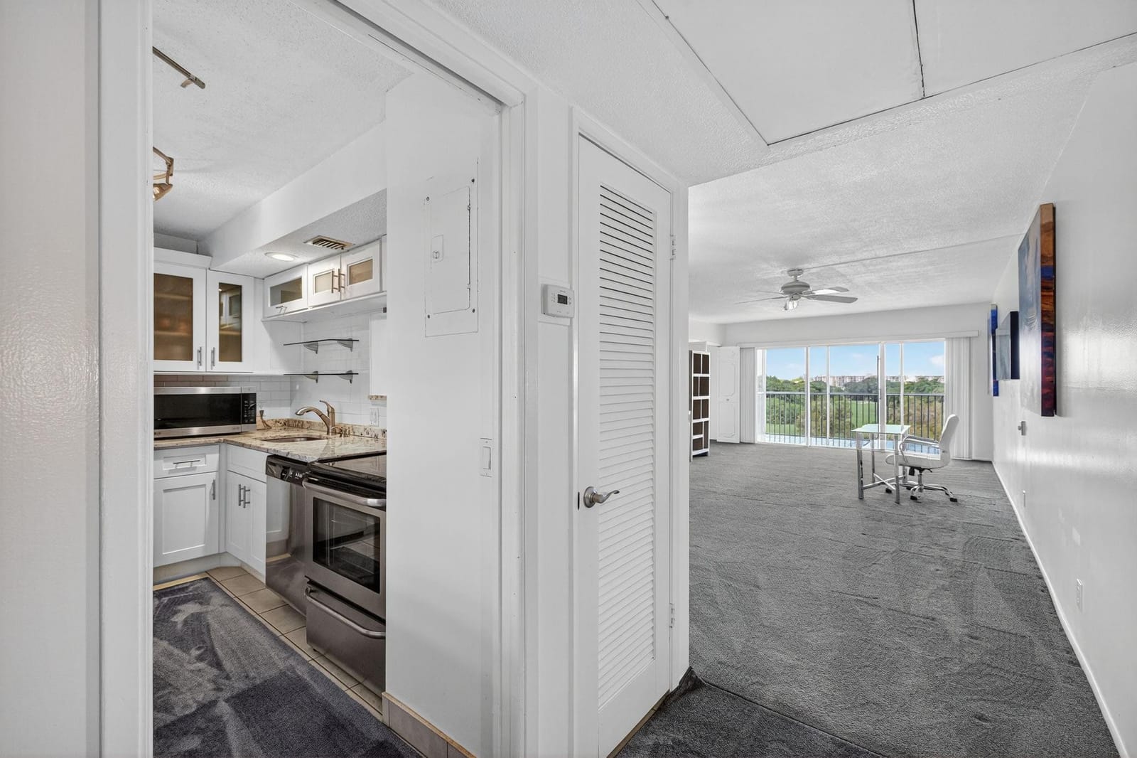 3300 N Palm Aire Drive 706, Pompano Beach, FL 33069 photo 18