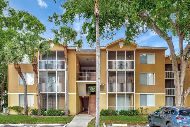 4055 W Mcnab Road H103, sold in Windward Lakes Condo, Pompano Beach, FL
