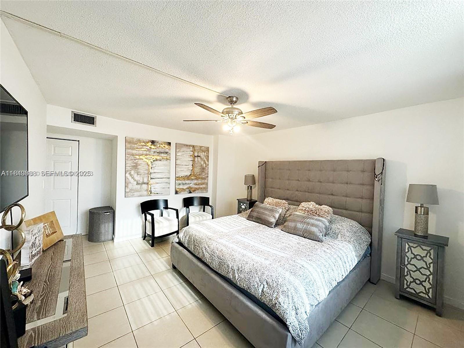 2750 NE 183rd Street 1404 — photo 4