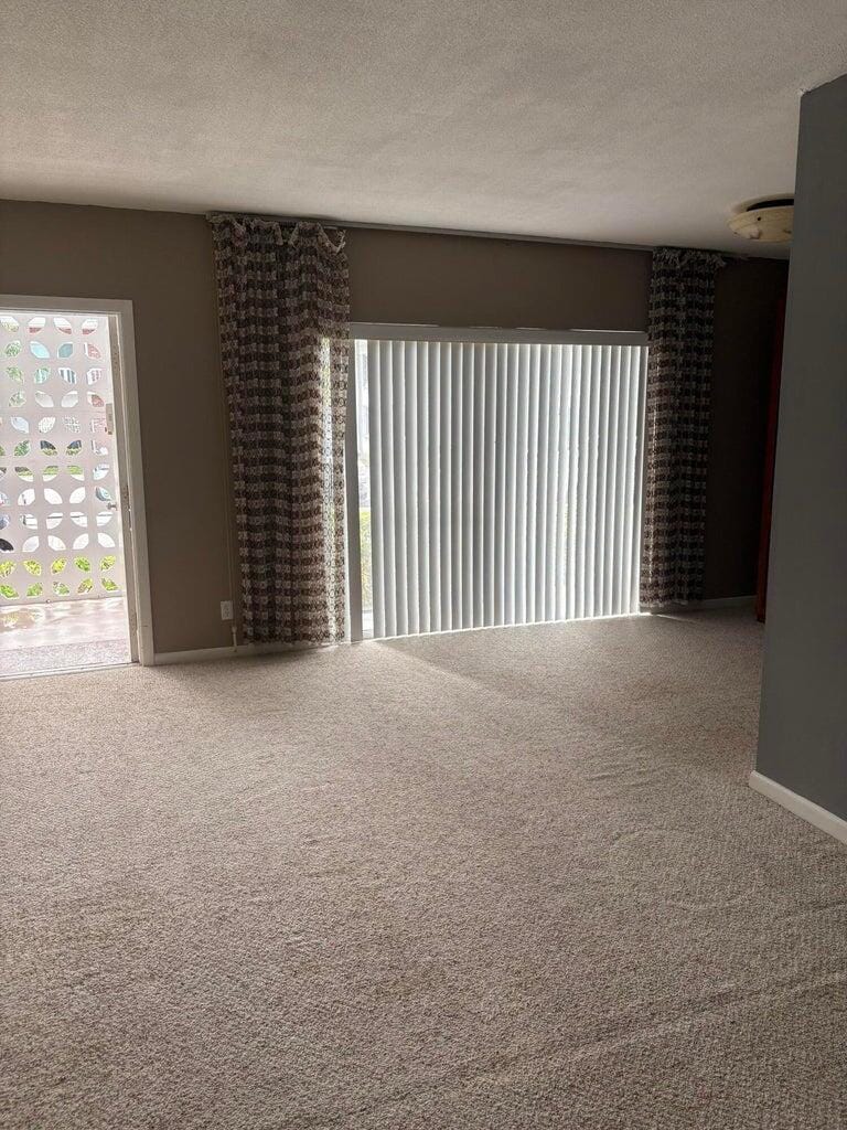 4201 S South Ocean Boulevard J-2, South Palm Beach, FL 33480 photo 2