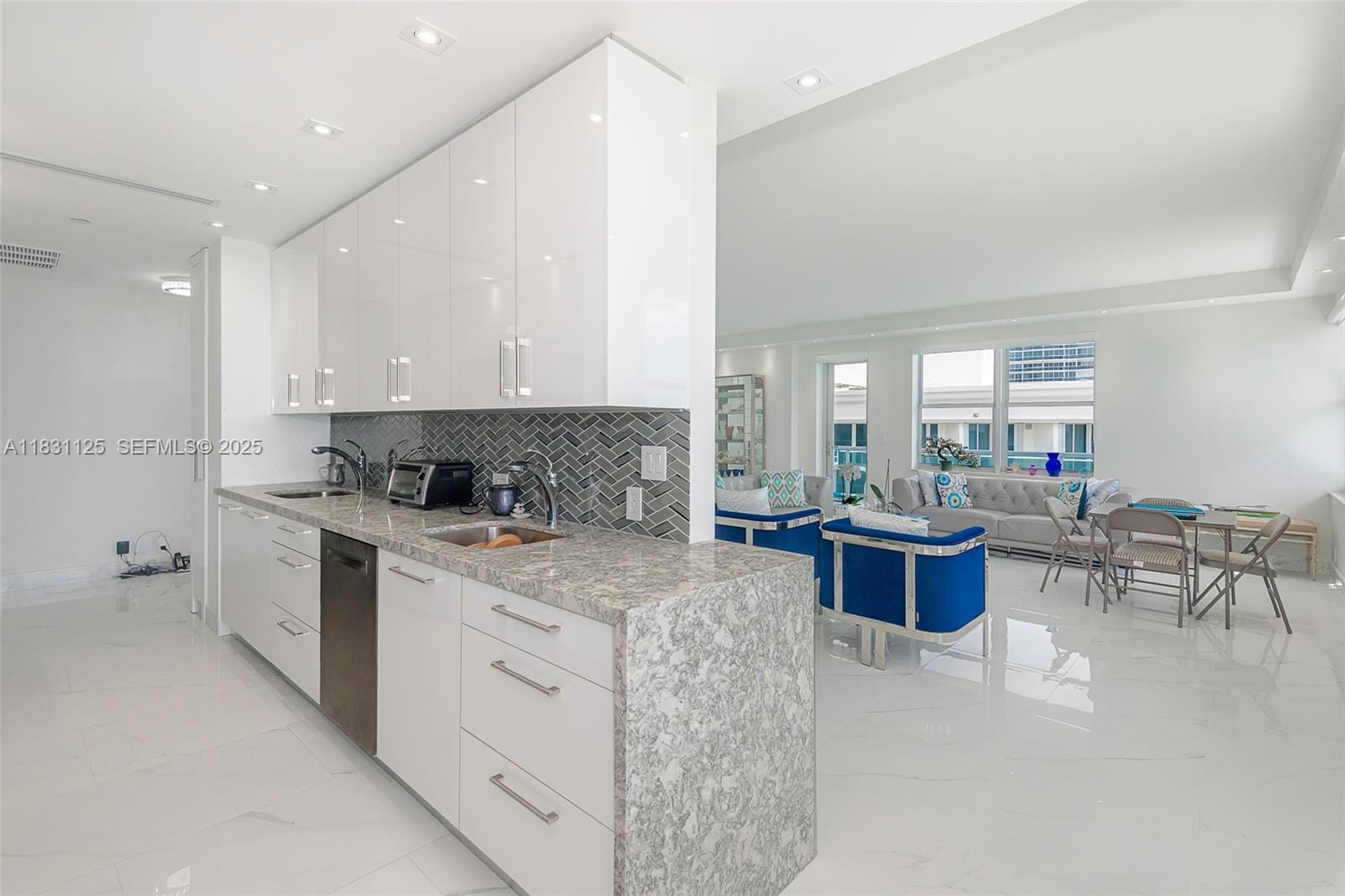 9511 Collins Avenue 1502, Surfside, FL 33154 photo 7