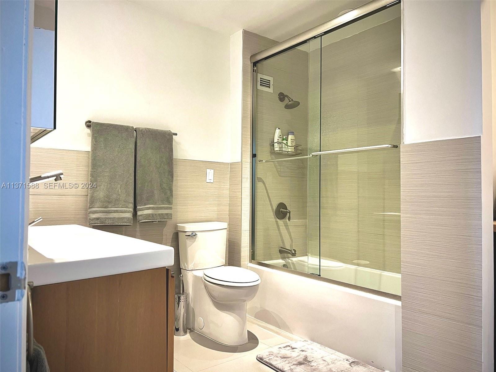2301 Collins Avenue 1626 — photo 11