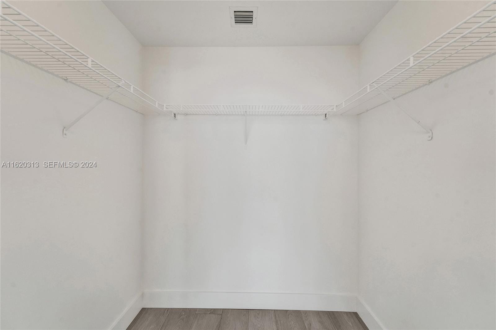 888 Biscayne Boulevard 1805, Miami, FL 33132 photo 13