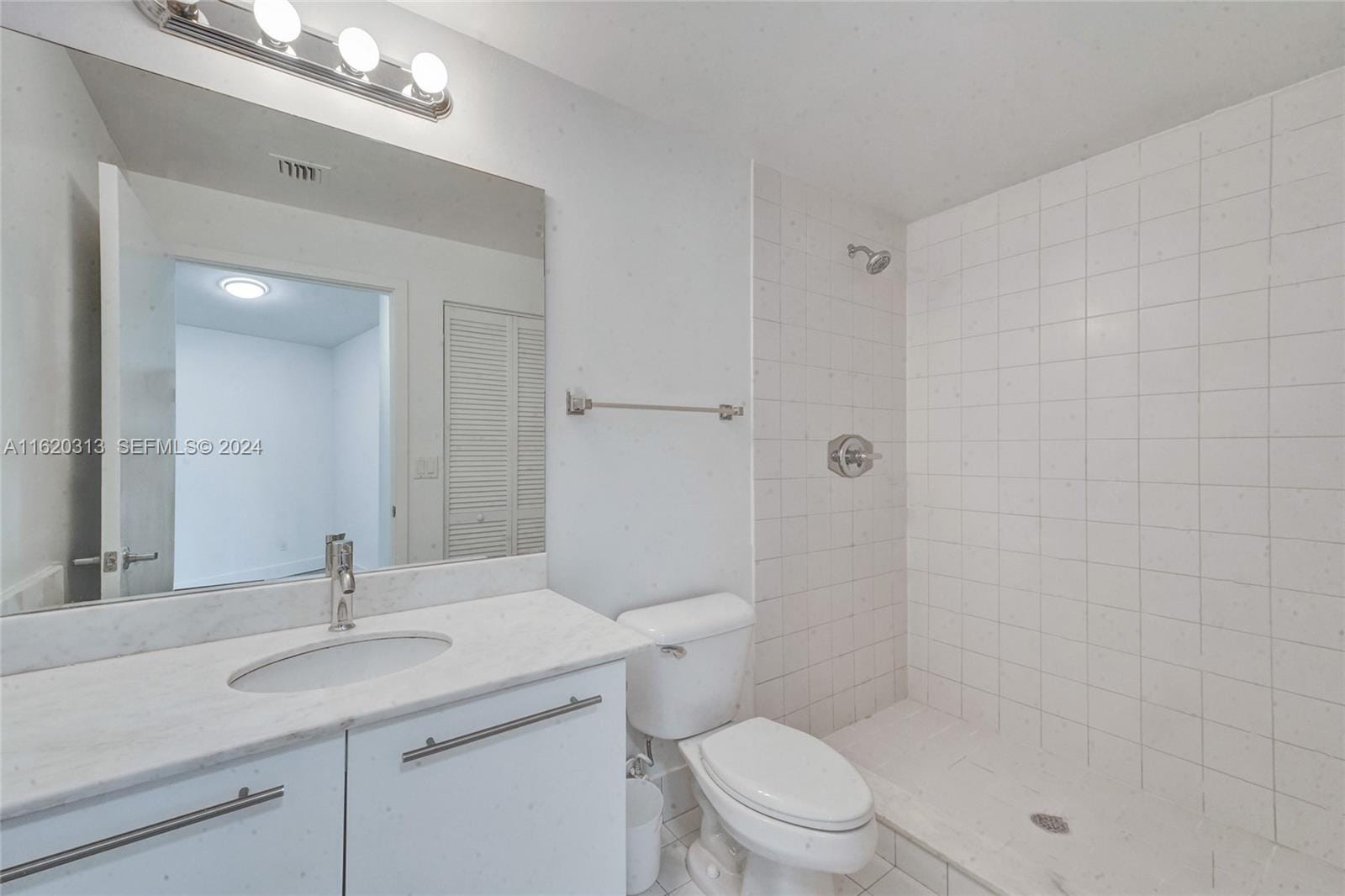 888 Biscayne Boulevard 1805, Miami, FL 33132 photo 21