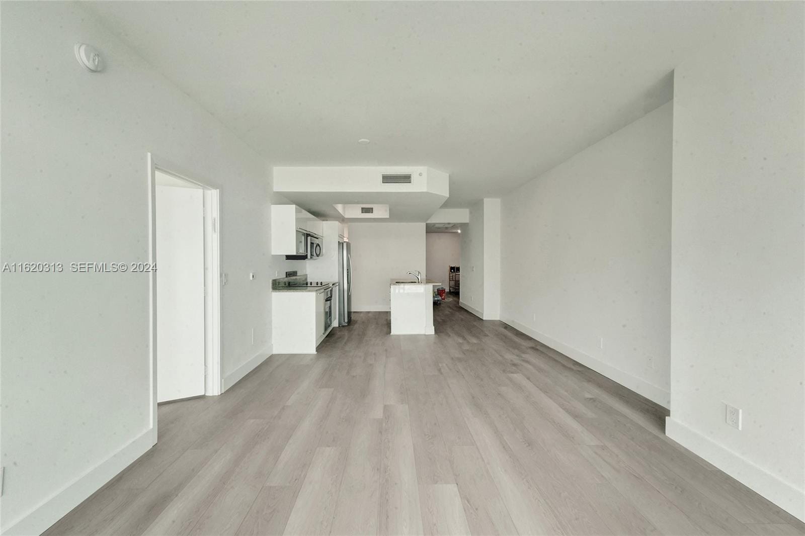 888 Biscayne Boulevard 1805, Miami, FL 33132 photo 27
