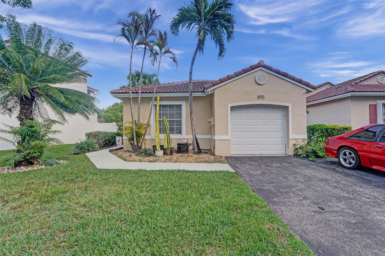 895 SW 180th Terrace, Pembroke Pines, FL 33029