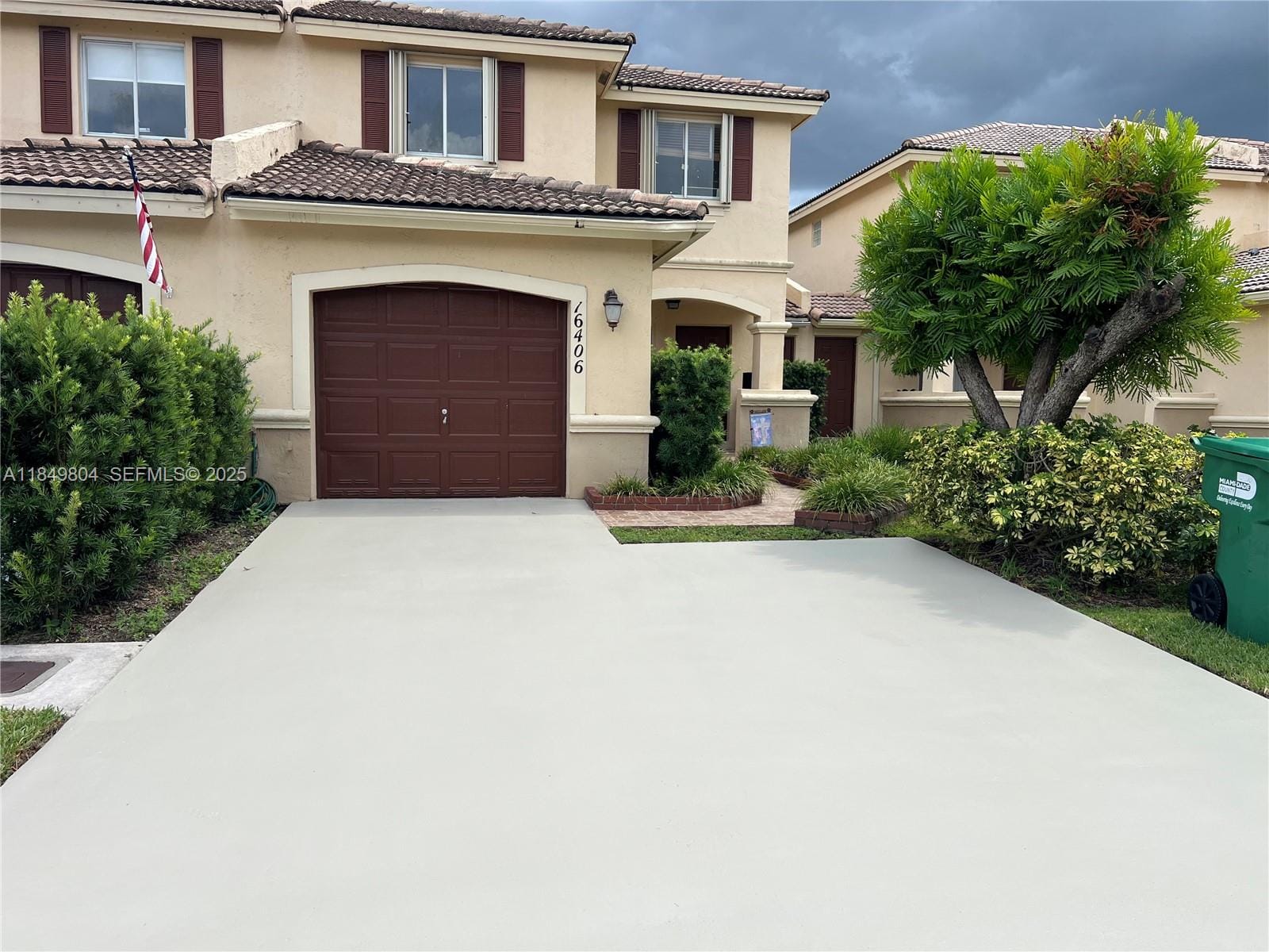16406 SW 72nd Terrace, Miami, FL 33193