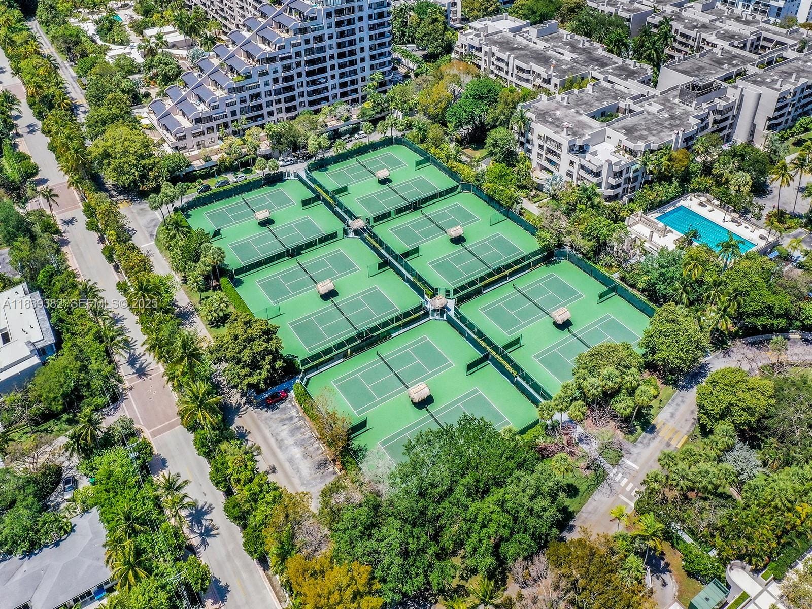 201 Crandon Boulevard 305, Key Biscayne, FL 33149 photo 29