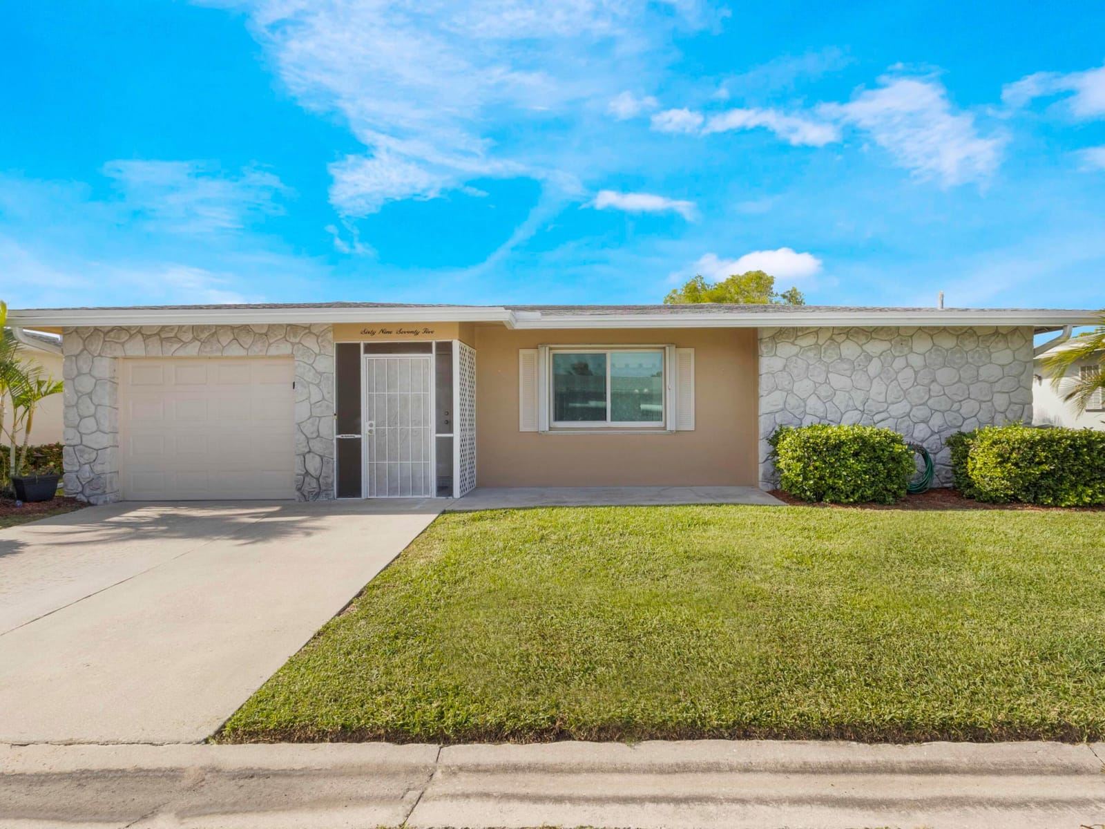 6975 NW 12th Street, Margate, FL 33063