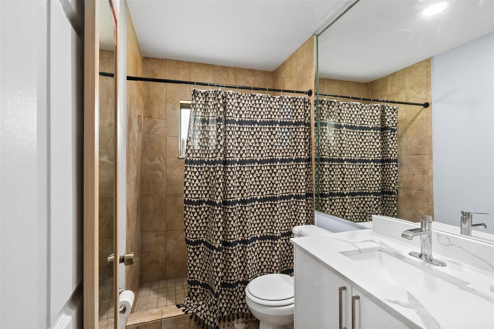 636 SW 88th Place — photo 11
