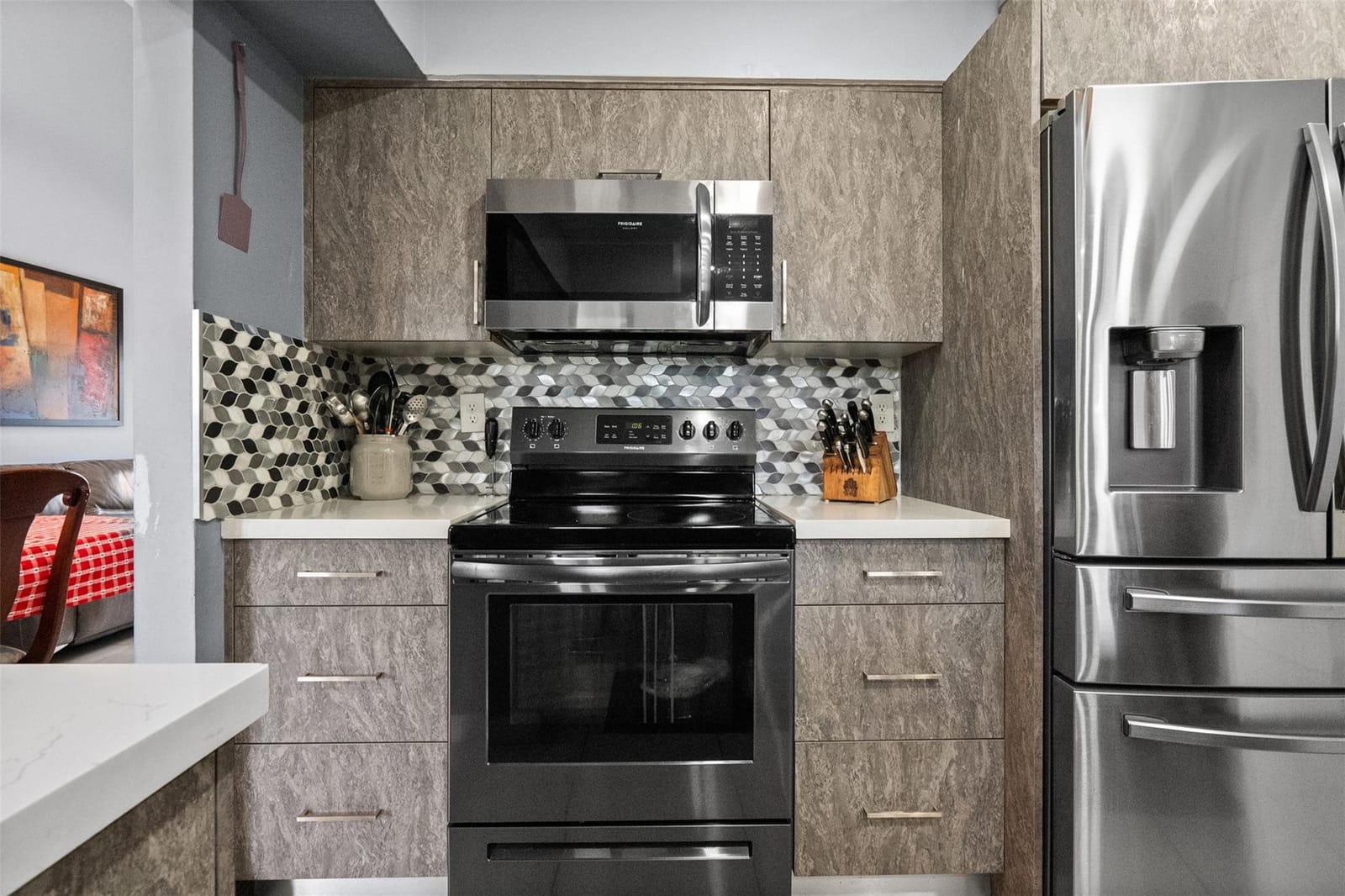 636 SW 88th Place — photo 7