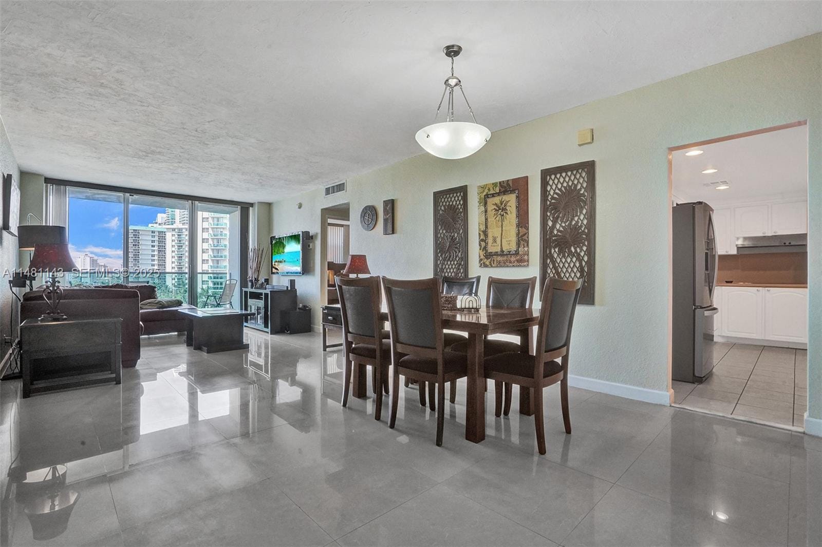 Sold home at 4001 S Ocean Drive 7C, Hollywood, FL 33019
