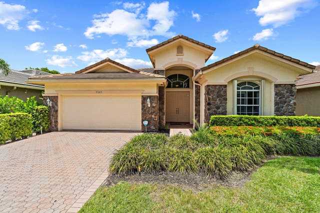 9389 Osprey Isles Boulevard, sold in Osprey Isles, Palm Beach Gardens, FL