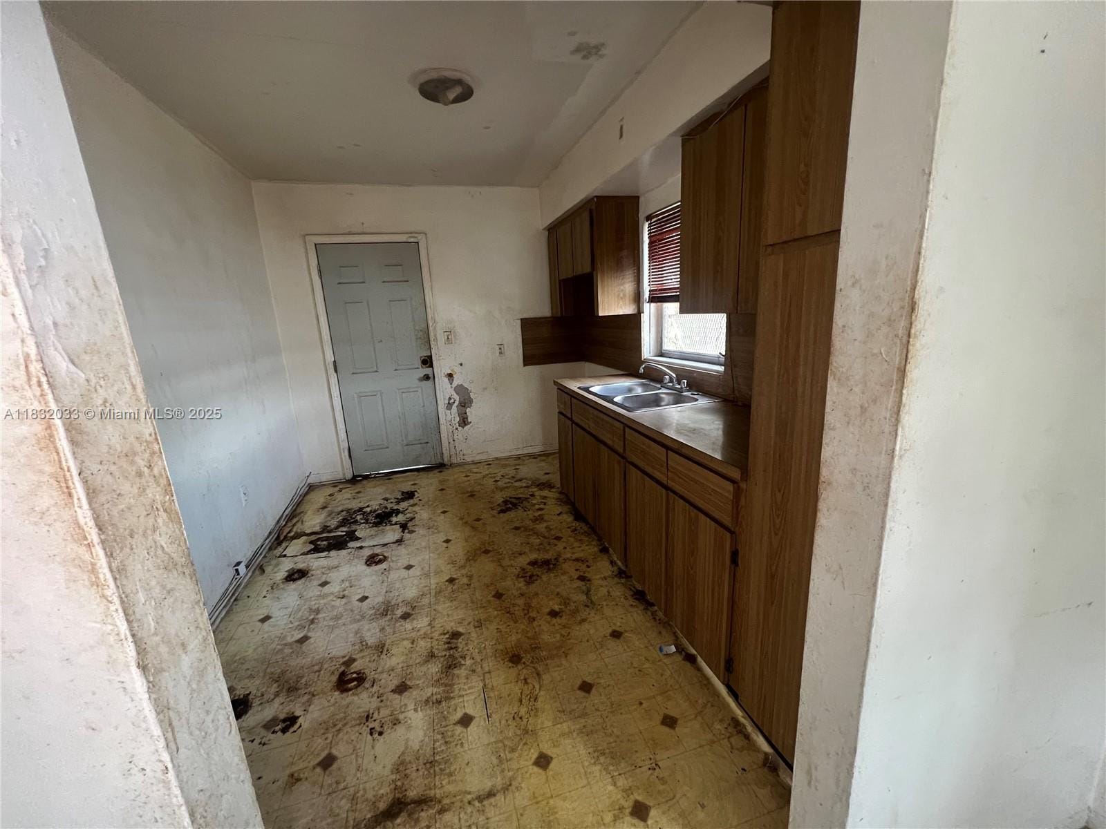2932 NW 159th Street — photo 9