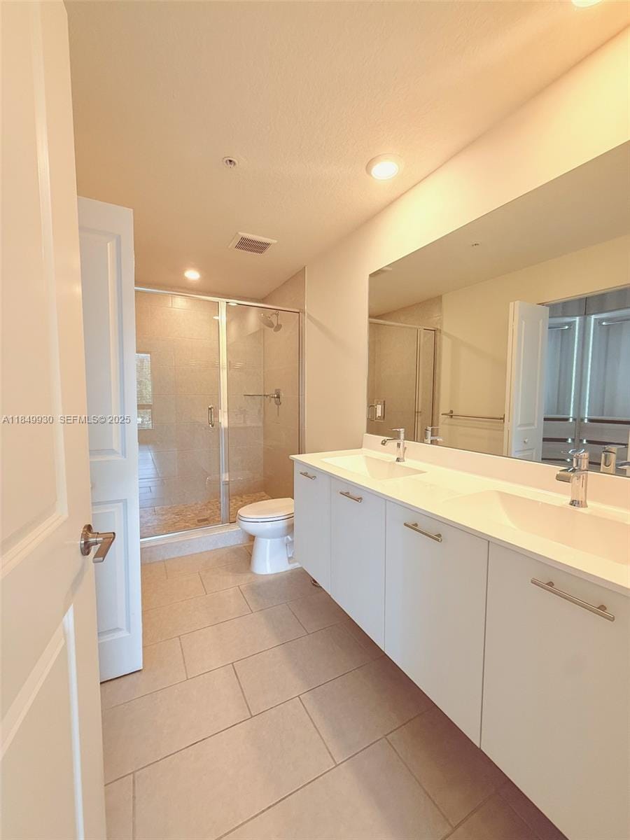 8001 NW 41st Street F-207 — photo 11