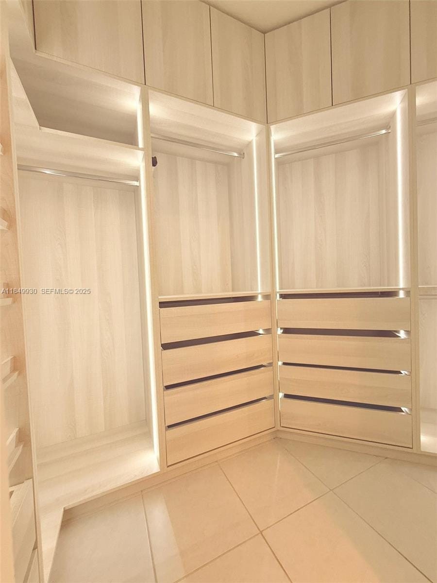 8001 NW 41st Street F-207, Doral, FL 33166 photo 13