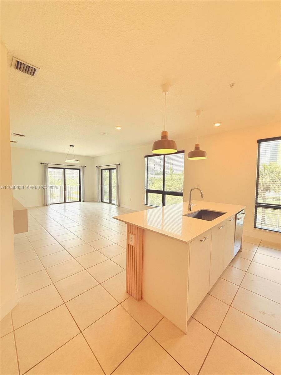 8001 NW 41st Street F-207 — photo 6