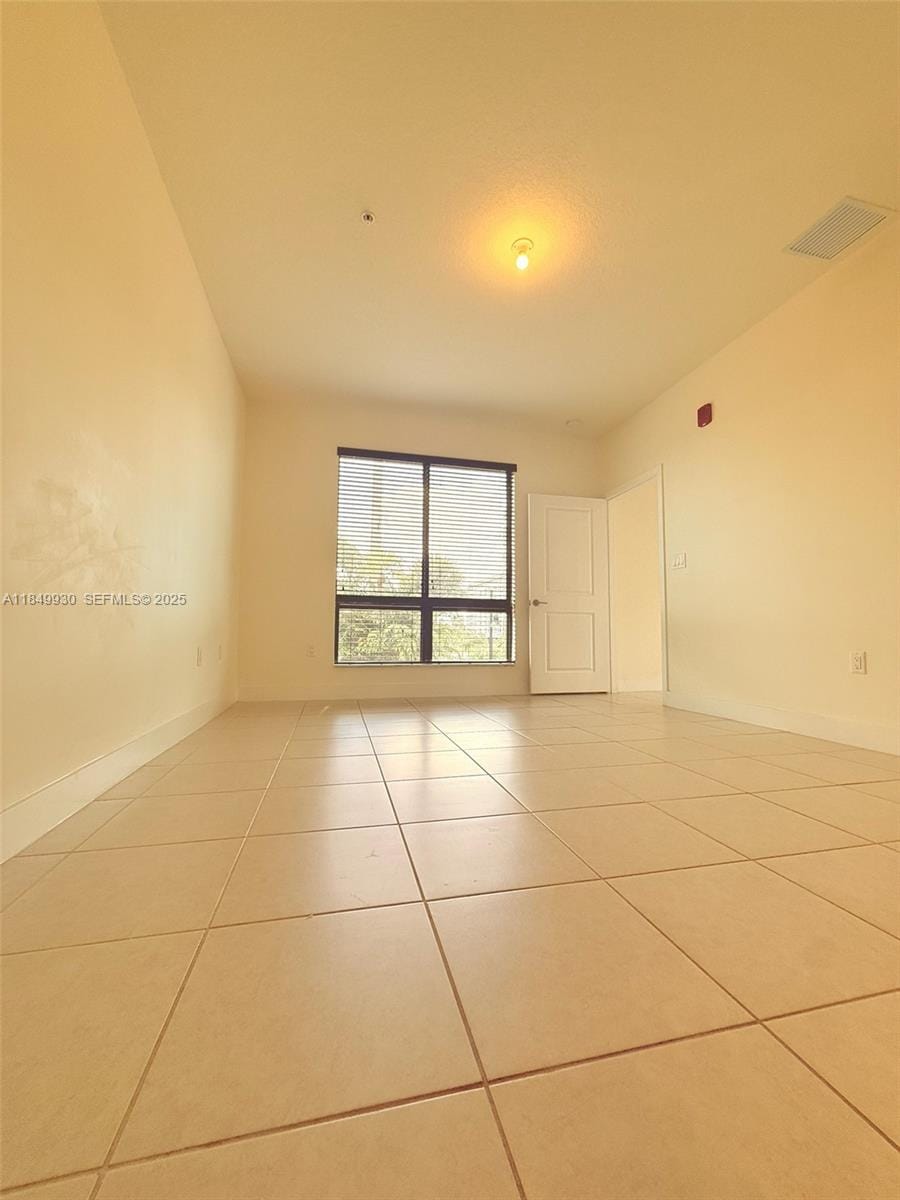 8001 NW 41st Street F-207 — photo 10