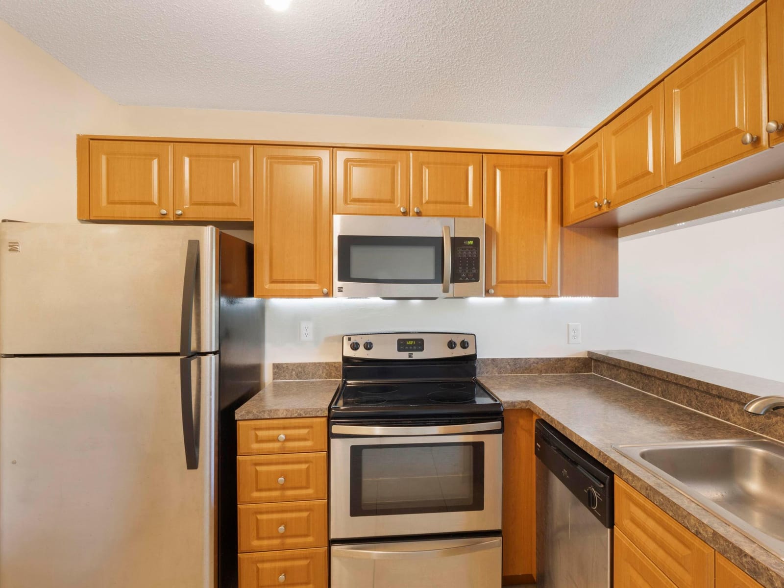 14103 Glenmoor Drive — photo 8