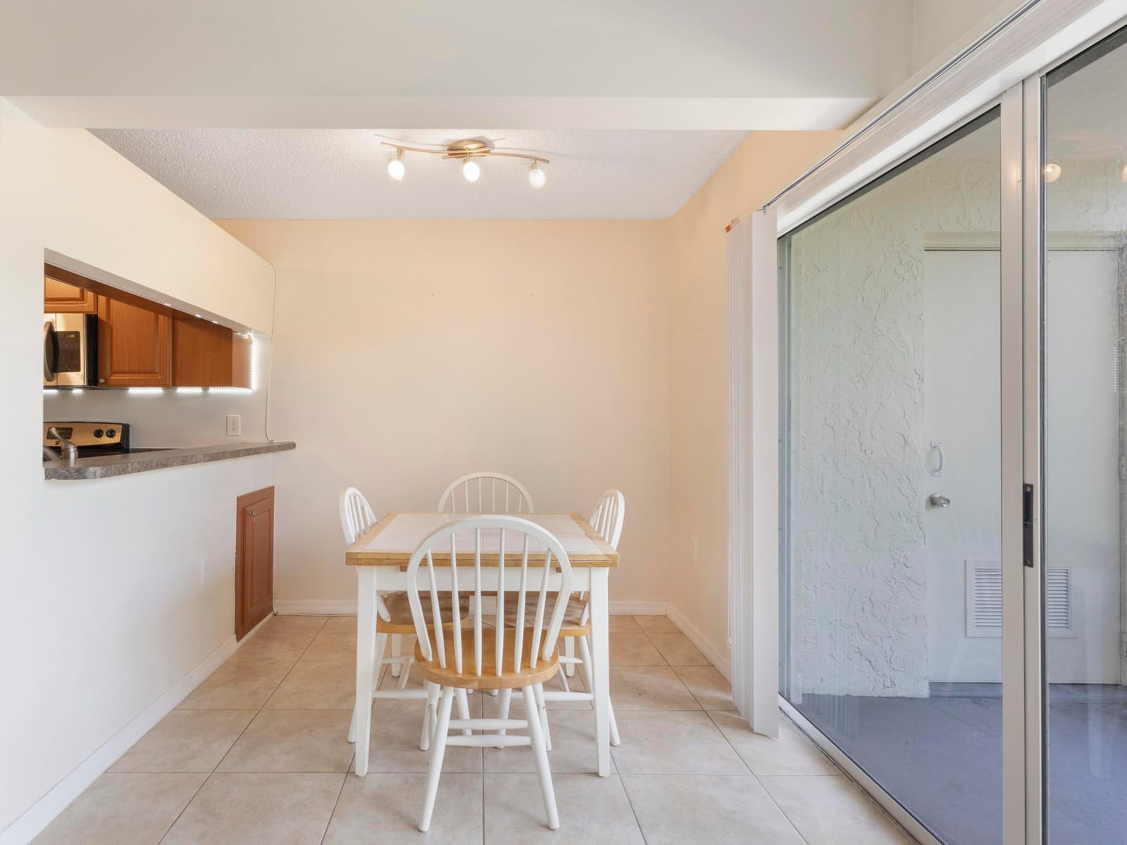 14103 Glenmoor Drive — photo 10