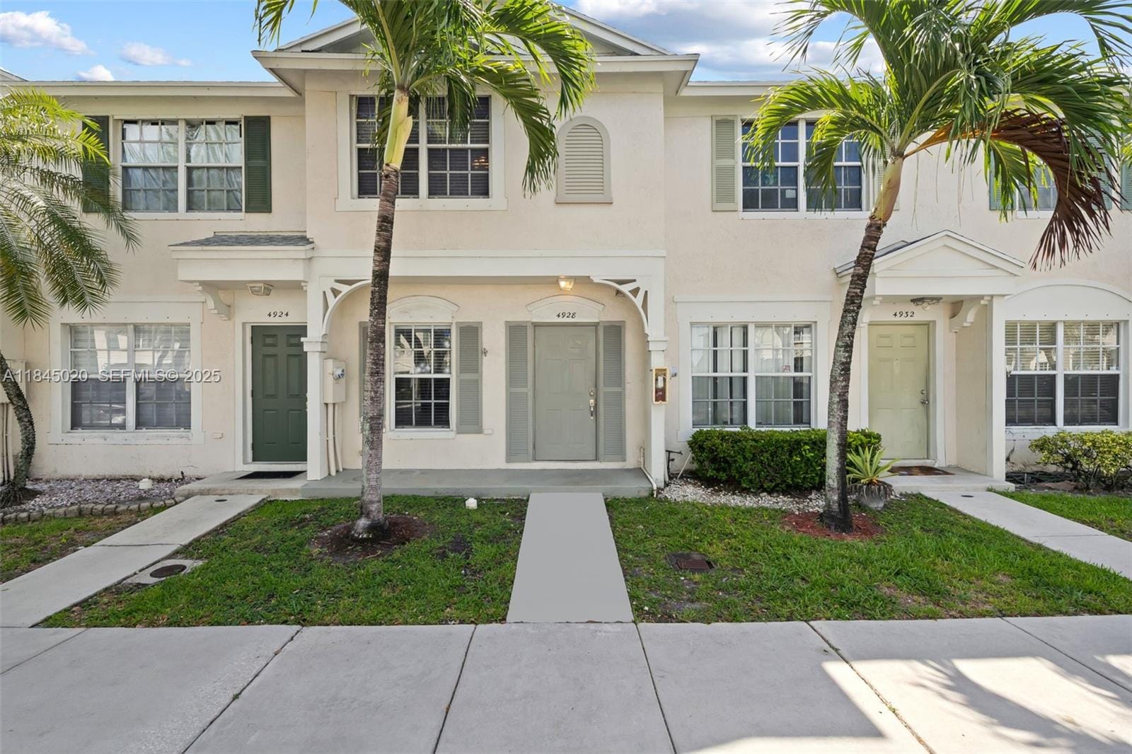 4928 SW 31st Terrace, Dania Beach, FL 33312