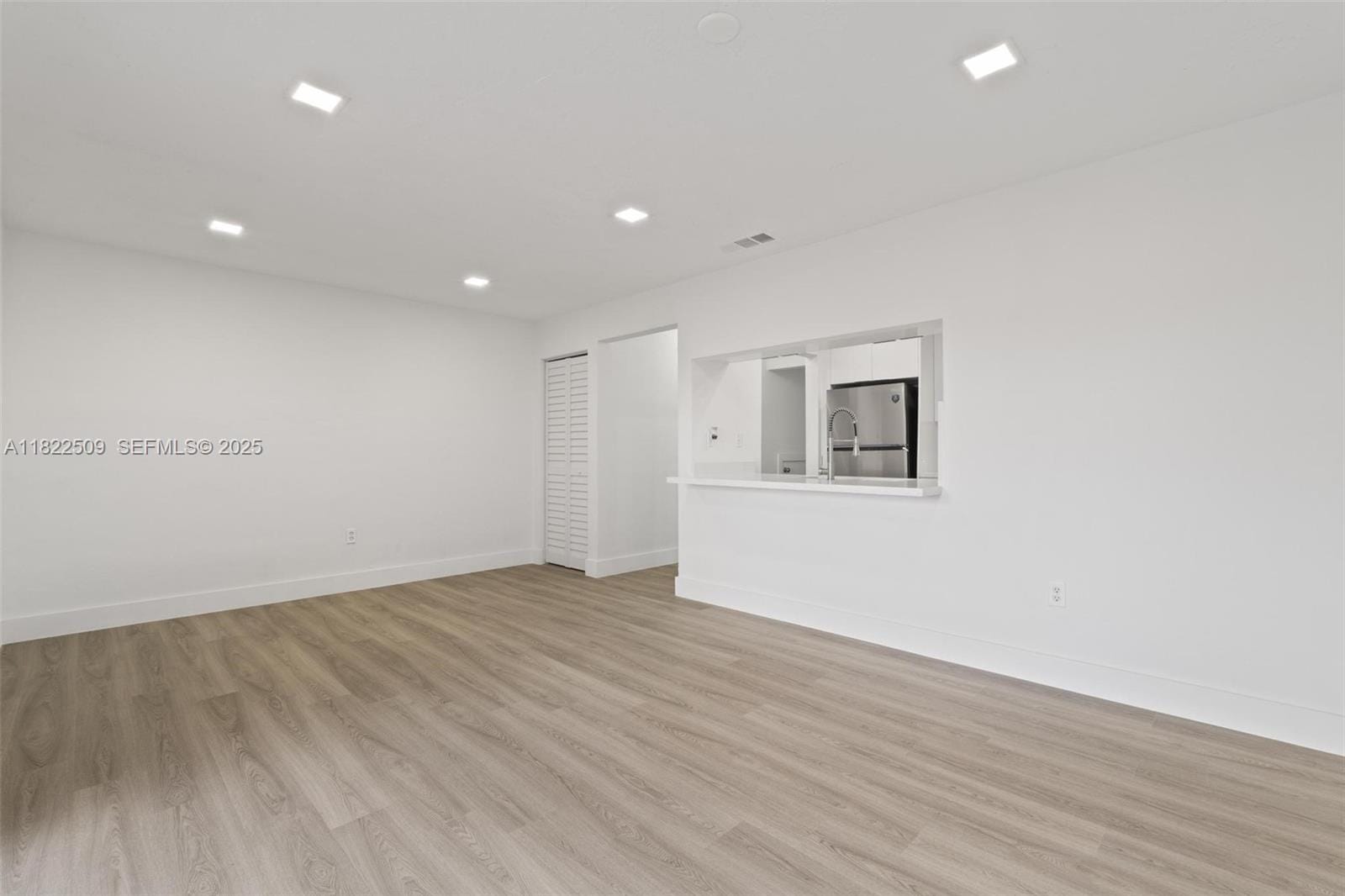 2778 NW 196th Street — photo 11